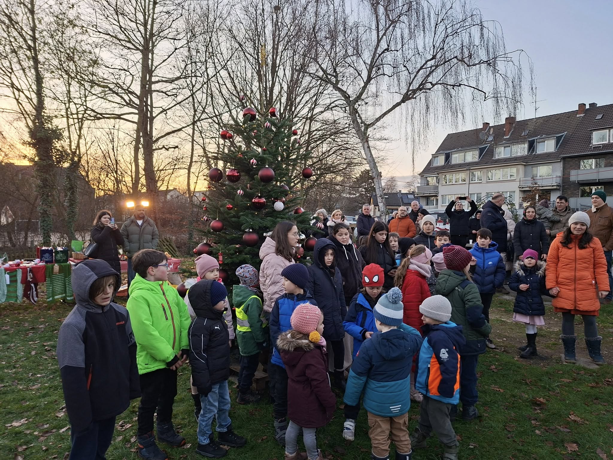 T\xe2rgul Rom\xe2nesc de Crăciun 1