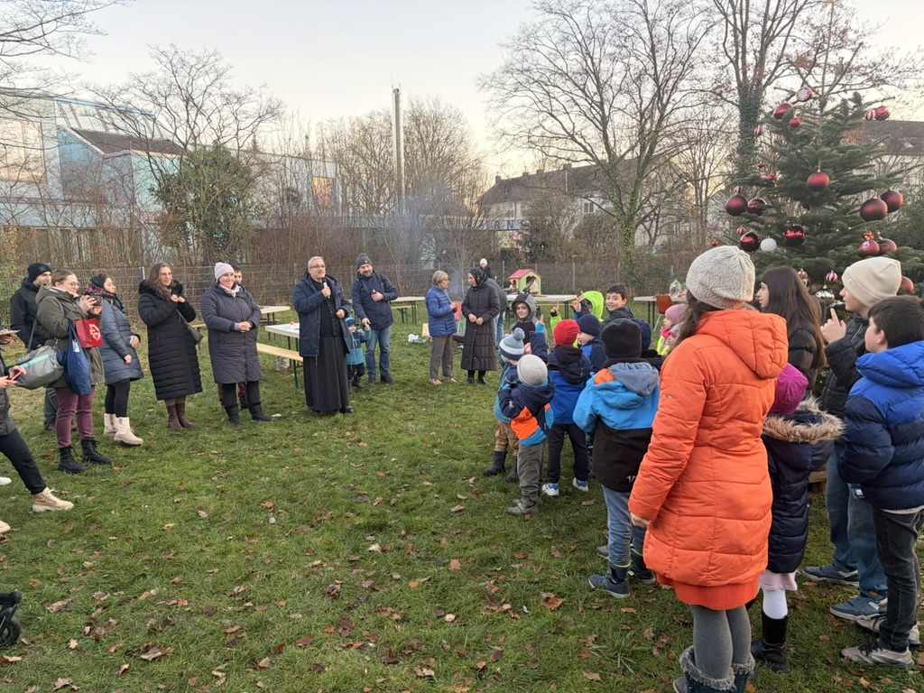 T\xe2rgul Rom\xe2nesc de Crăciun 14